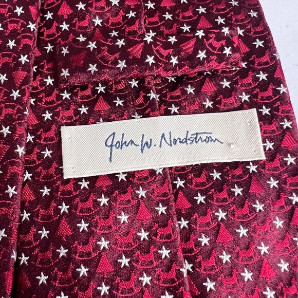John W. Nordstrom Christmas Tree Rocking Horse Star Red White Silk Tie - Picture 5 of 7